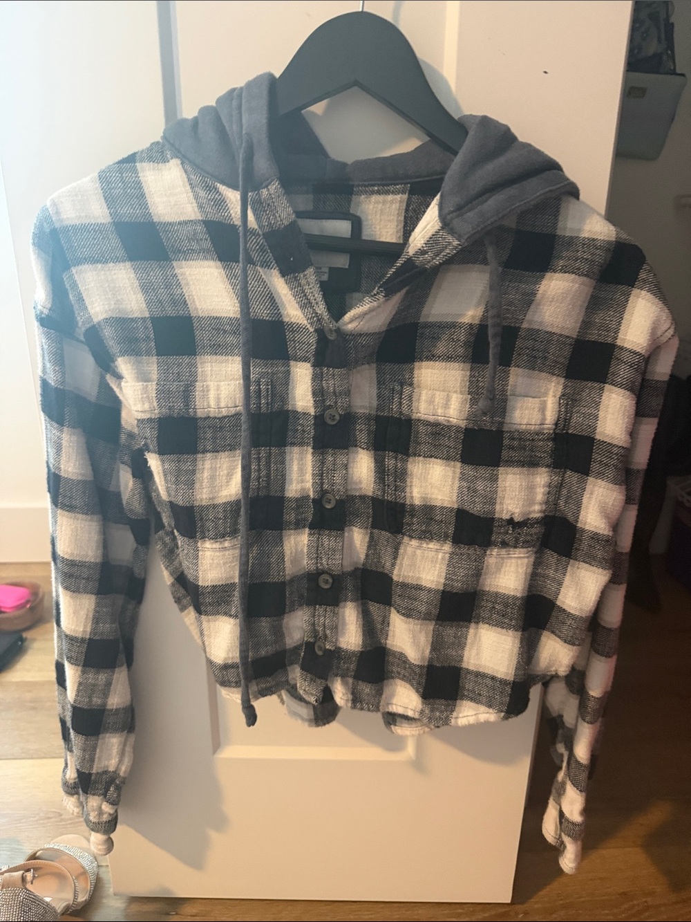 American Eagle Outfitters Black & White Plaid Hooded Button-Front Shirt